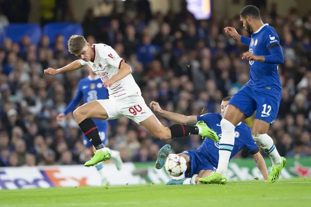 为不满球队 为不满球队