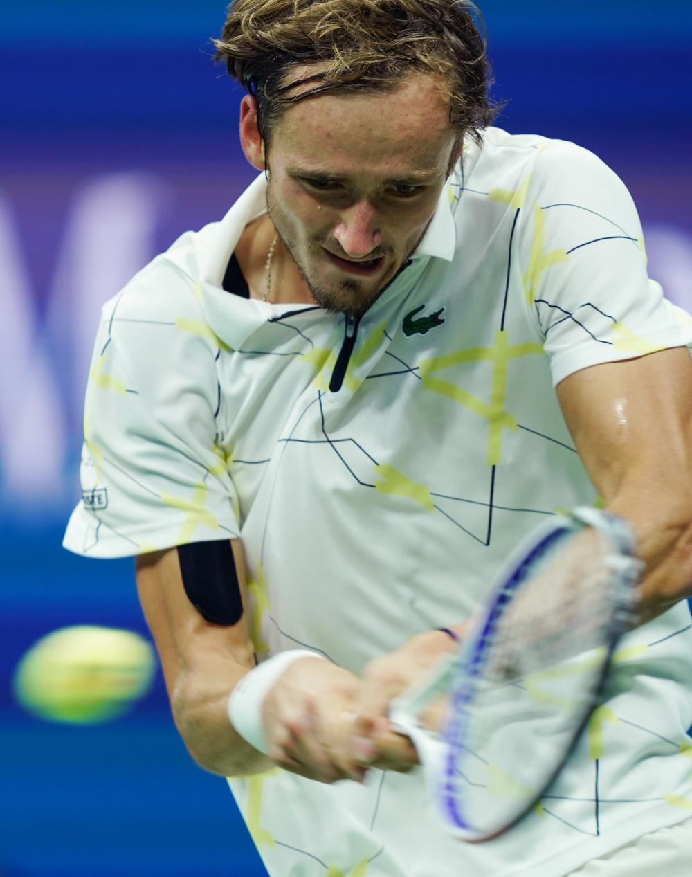 力与潜力兼 力与潜力兼