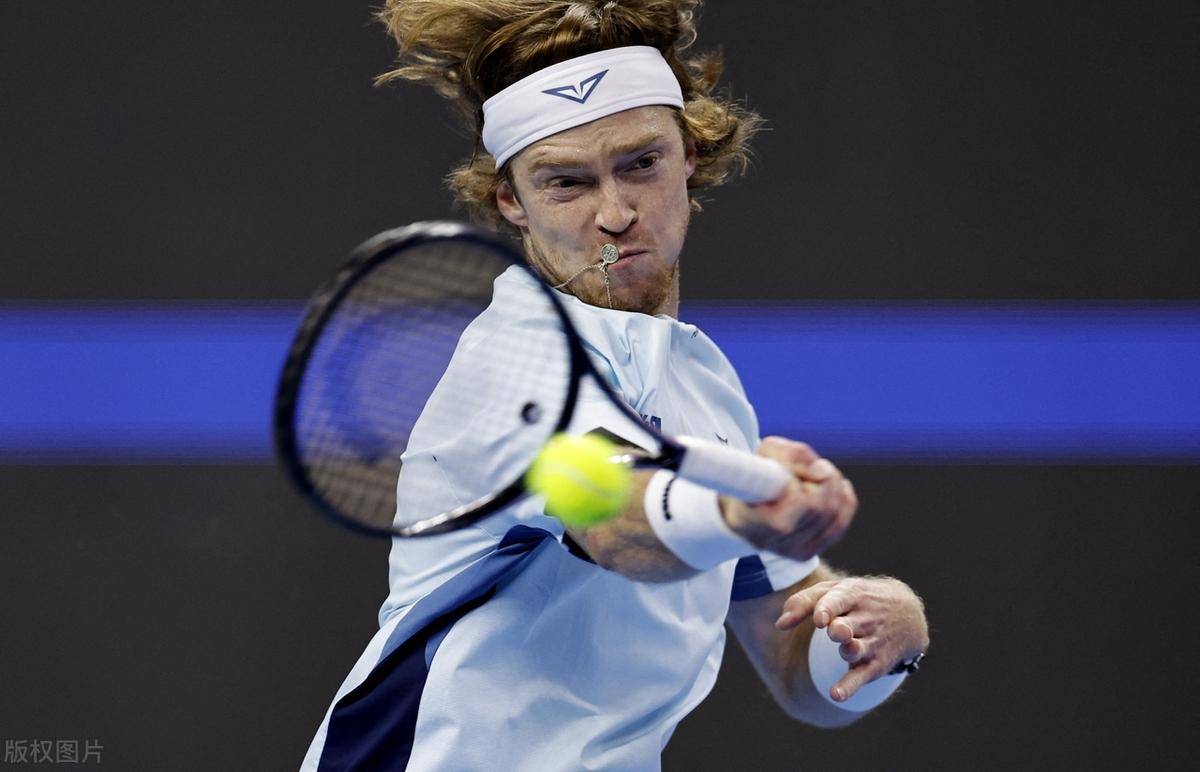 韩国足球明 韩国足球明